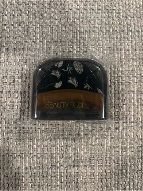 Beauty Society Lymphatic Drainage Brush NEW